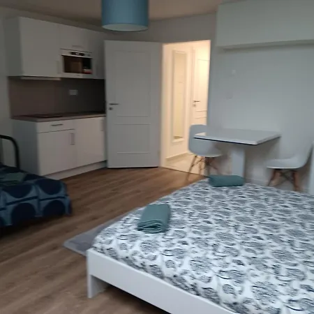 1br